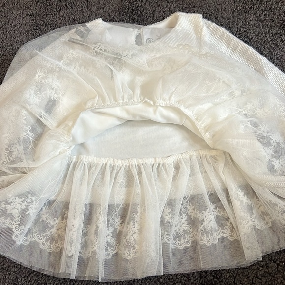 Toddler White Flower Lace Top - Picture 3 of 7